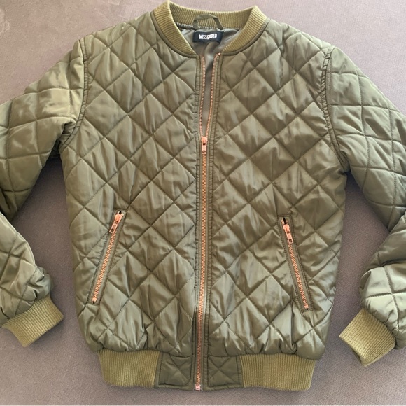 *SOLD* Missguided Army Green Quilted Bomber Jacket Puffer Coat - Picture 2 of 4